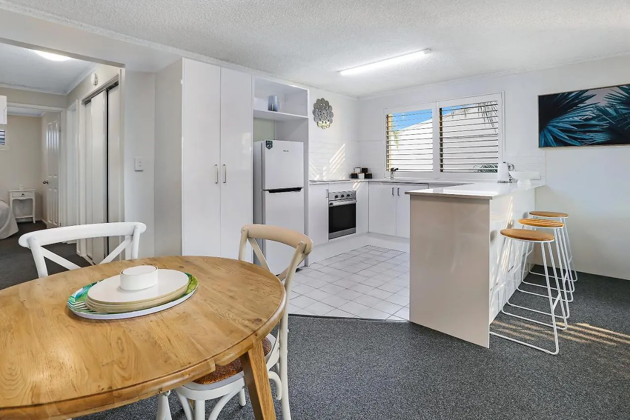 Riverside Location, Noosa Sound 公寓